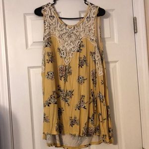 Maurice’s yellow dress shirt